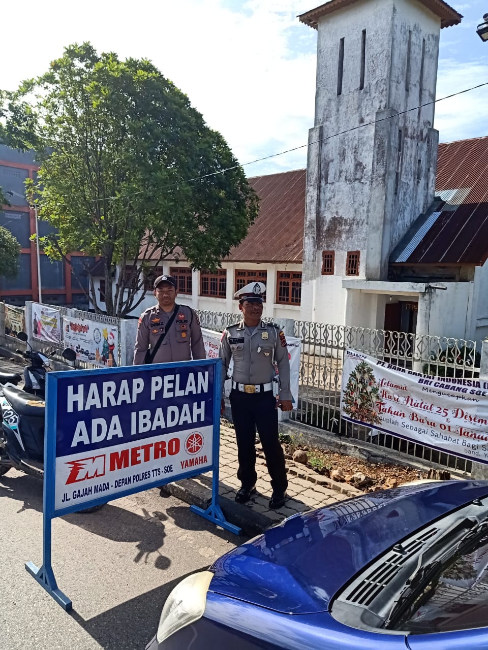 Pengamanan Ibadah Umat Kristen Protestan Oleh Personil Polres TTS