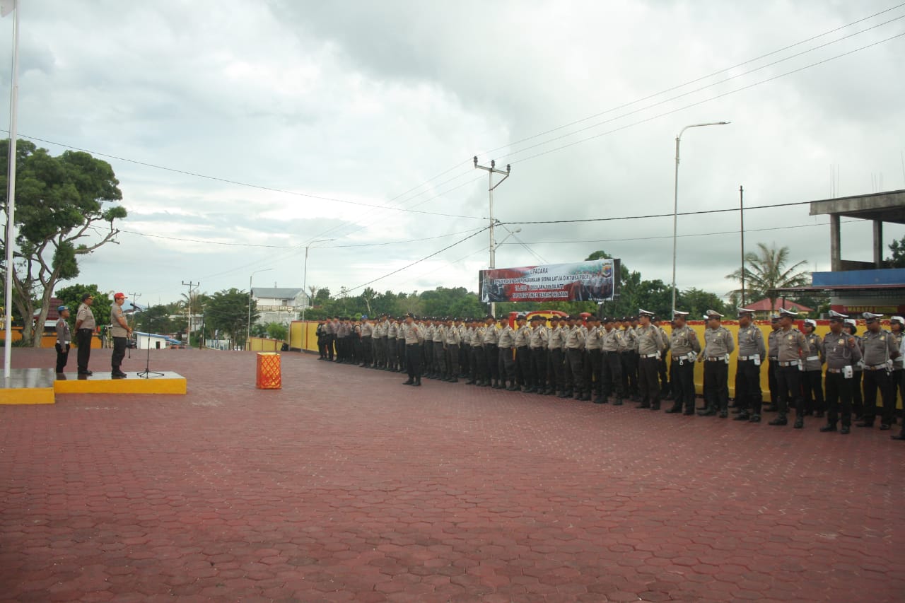 Ka SPN Kupang Pimpin Apel Penyerahan Siswa Latja