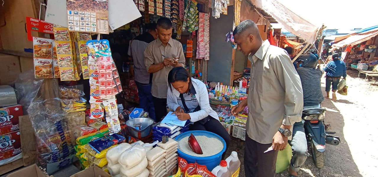 Sat Narkoba Polres TTS Amankan Sejumlah Makanan Minuman Kadaluarsa