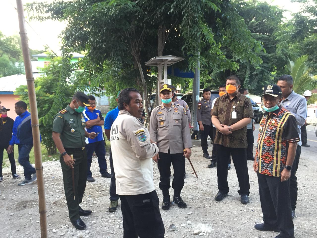 Bersama Kapolres TTS bersama Forkopimda TTS Pantau Pos Gugus Covid 19