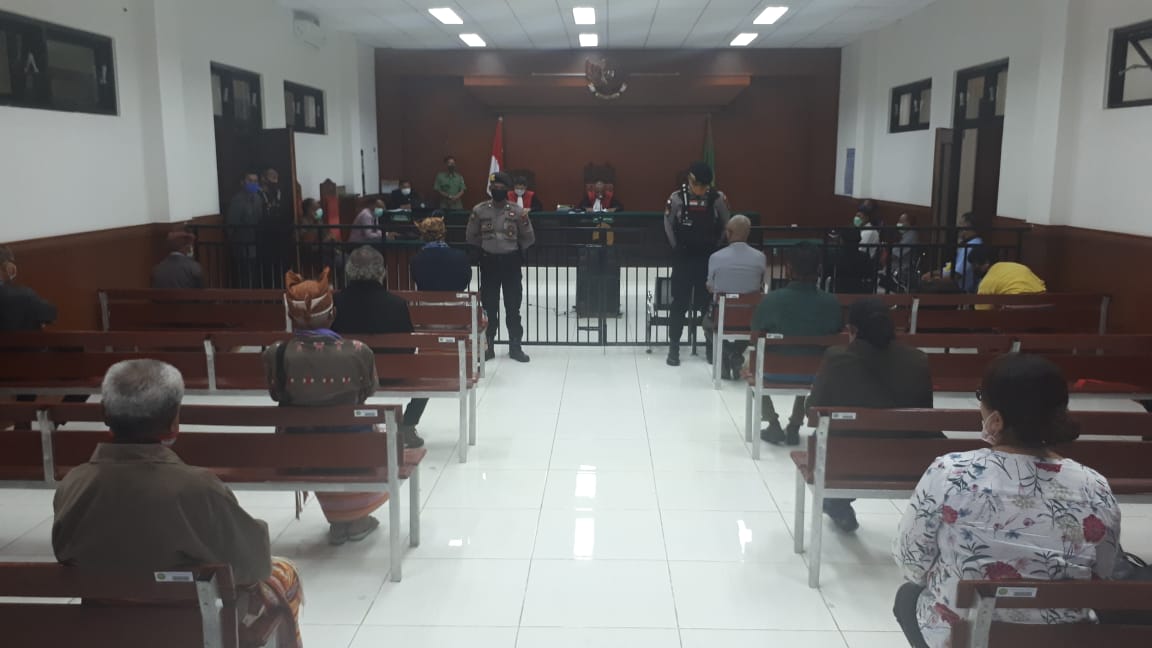 Pengamanan Sidang Pengadilan Oleh Personil Polres TTS